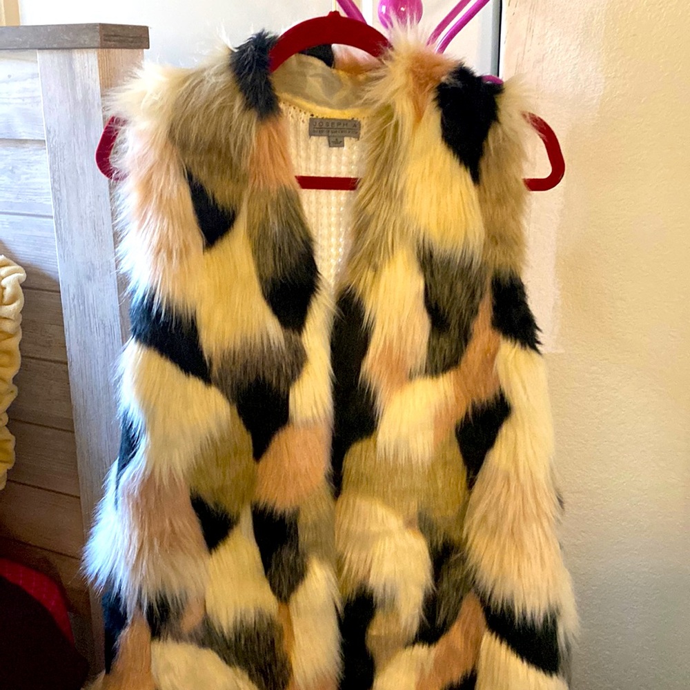 Beautiful fur half jacket